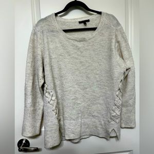 Grey white braided sweater medium